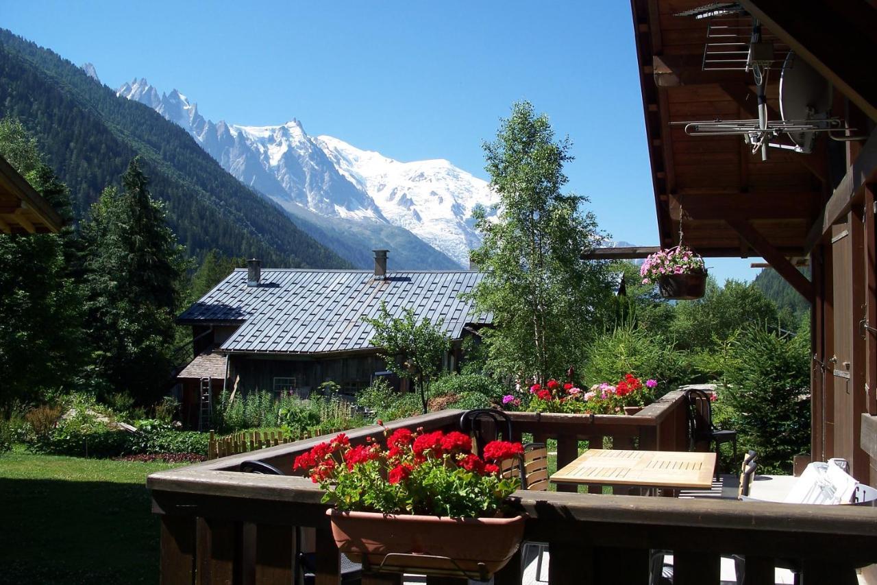 Chalet * Lioutraz * Шамоні Екстер'єр фото
